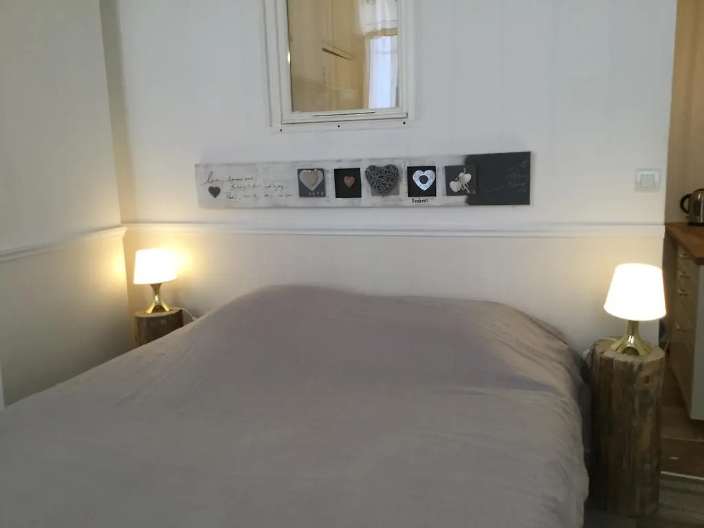 Nuitees Aixoises Apartment Aix-en-Provence 0*,
